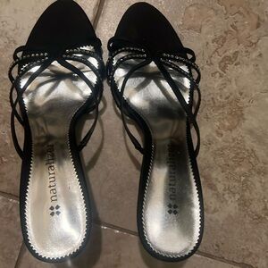 Black kitten heels with rhinestone